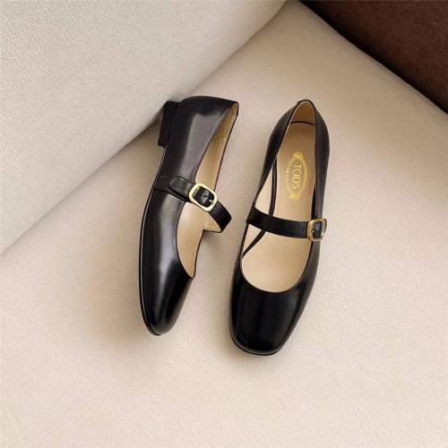 tods mary jane shoes