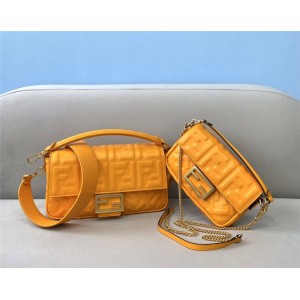 FENDI FF leather BAGUETTE handbag 8BS017/8BR600