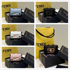 Fendi X VARACE Co branded NANO BAGUETTE handbag pendant 8567