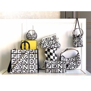 FENDI x Marc Jacobs MJ collaboration style baguette tote bag handbag