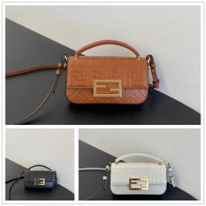 FENDI 7AS142 Baguette Smartphone Bag 83003