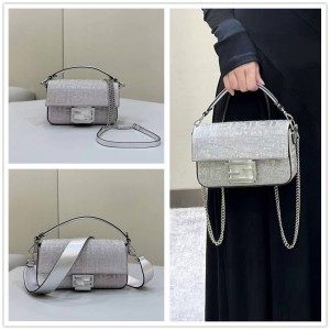 FENDI 8BS017/8BR600 Artificial Crystal Diamond BAGUETTE Handbag 8632