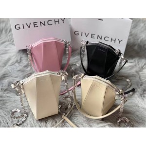 Givenchy BBU01RB ANTIGENA Vertical Chain Bag Crossbody Bag