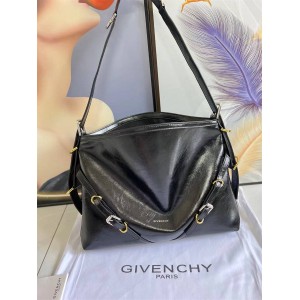 Givenchy BB50SSB1Q7-001 Medium Voyou Handbag