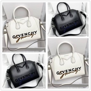 Givenchy GIV78C5/BB500CB Antigona letter diamond bag