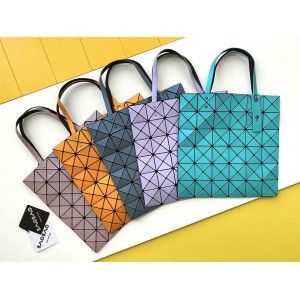 Issey Miyake LUCENT METALLIC 6-Grid Handbag