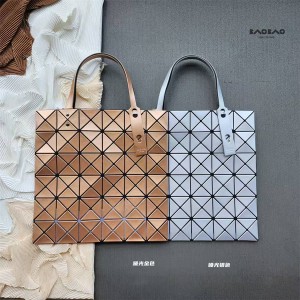 ISSEY MIYAKE Matte Leather Pattern 6-Grid Six Grid Handbag