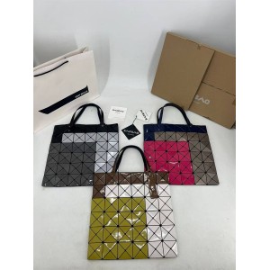 ISSEY MIYAKE Pocket Style Color blocked Six Grid 6-Grid Handbag