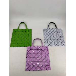 ISSEY MIYAKE LUCENT New Color Bright Surface Six Grid 6-Grid Tote Bag