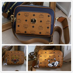 MCM VISETOS KLASSIK AREN Year of the Tiger embroidered small camera bag