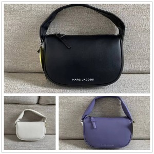 Marc Jacobs MJ The Pushlock Mini Handbag