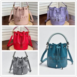 Marc Jacobs MJ BUCKET Small Bucket Bag