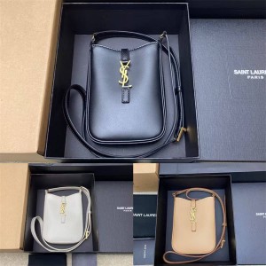 YSL Saint Laurent 735214 LE 5 À 7 Mini Vertical Phone Bag