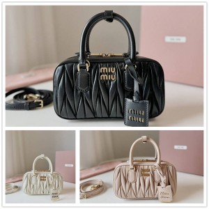 MIUMIU 5BP088 Arcadia Matelass é Nappa Leather Mini Handbag