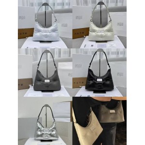 Maison Margiela hobo Small Armpit Bag 3359