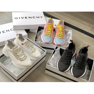 Givenchy Women's New Spectre Sneakers