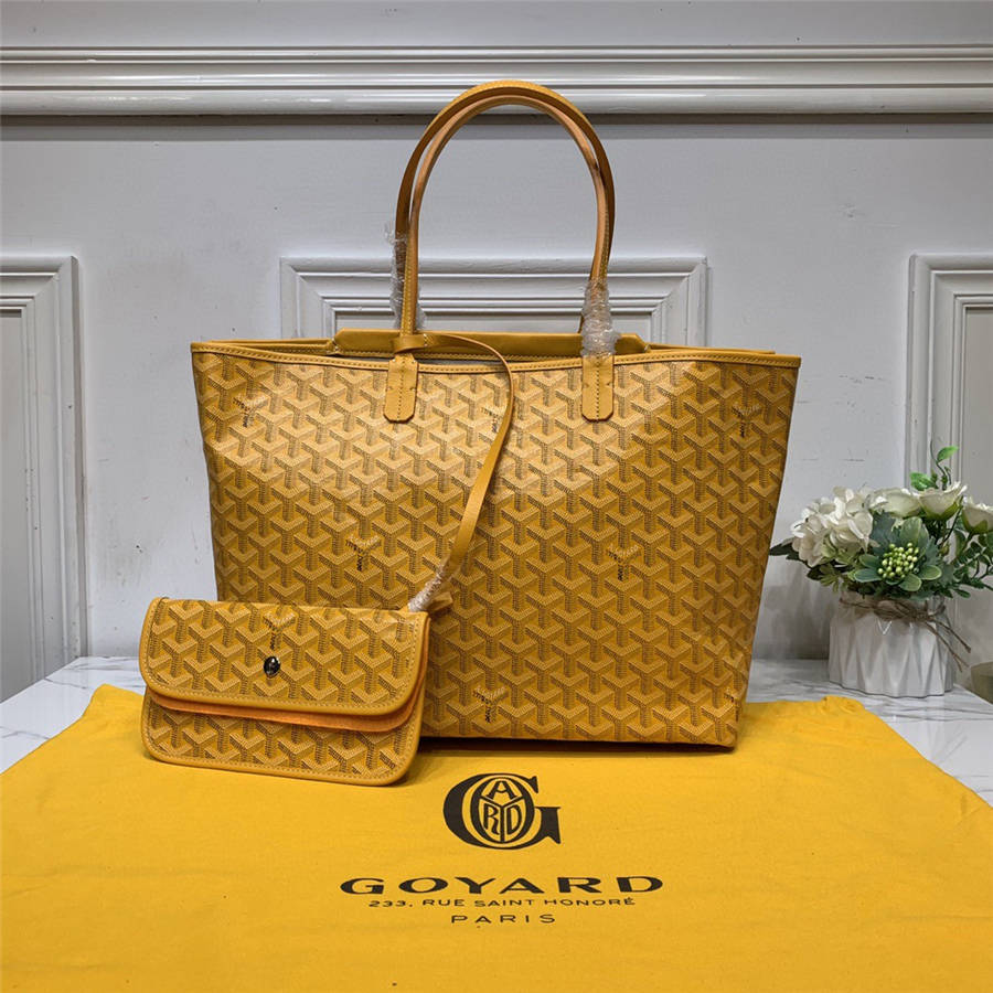 GoyardOfficial on X: The Isabelle Double Tote: Double Up on Goyard! #goyard  #sogoyard #timelessstyle #timelesscrafstmanship  #theisabelledoubletotebygoyard  / X